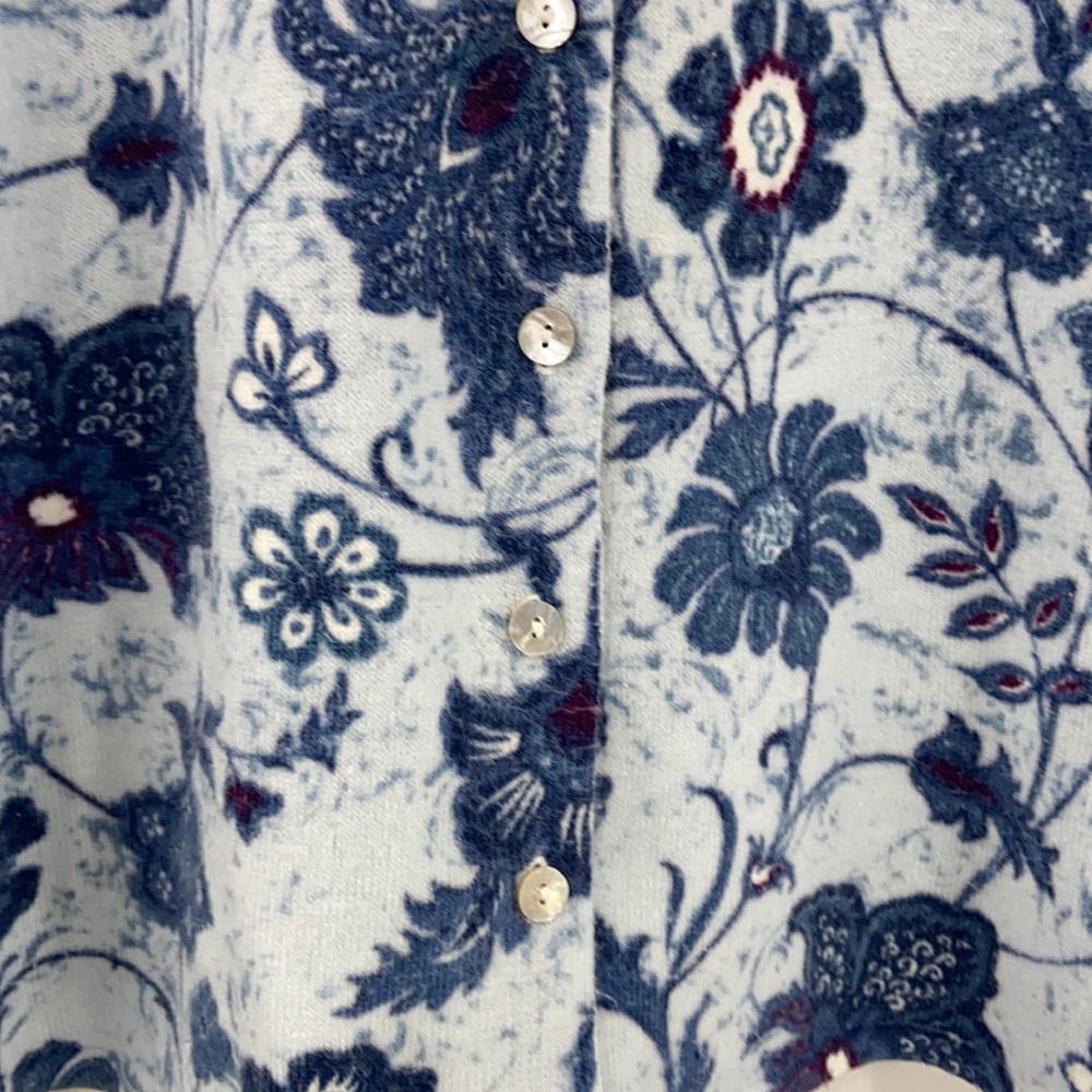 Classic Elements Soft Button Front Blue Pattern S… - image 5